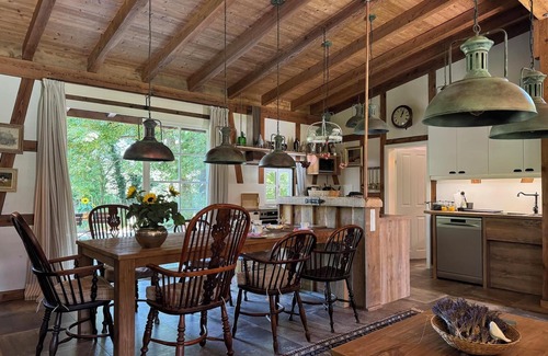 Boppard Apartamento | Holiday Home Farmhouse in Altes Forsthaus Boppard