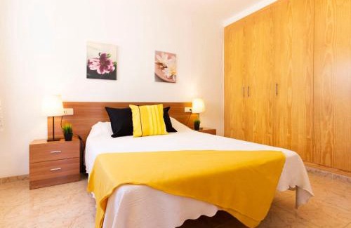 Riumar Casa | Holiday Home Flamenc 2 by Interhome