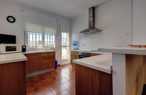 San Roque Casa | Casa de vacaciones 'Fortuna 5' con vistas a la montaña, piscina y terraza