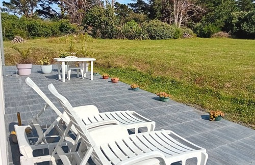 Pleumeur-Bodou Casa | Casa de vacaciones "Gite Jours Tranquilles" con terraza privada y Wi-Fi