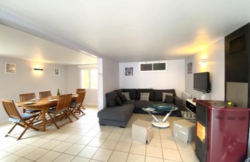 Saint-Pair-sur-Mer Casa | Holiday Home in Kairon near the Beach