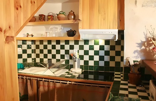 Milhars Casa | Holiday Home in a Medieval Village