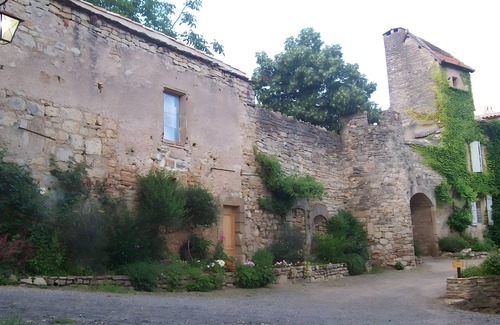 Milhars Casa | Holiday Home in a Medieval Village
