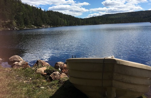 Birkenes Casa | Casa de vacaciones en una zona rural, excelente pesca y senderismo.