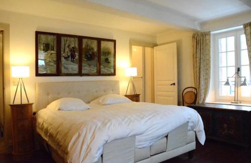 Gembes Casa | Holiday home in Bièvre near town center