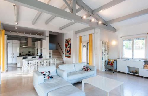 Seillans Casa | Holiday Home in France with Private Pool