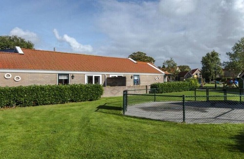 Nes Casa | Casa de vacaciones en Nes con piscina