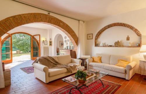 Montecalvoli Casa | Holiday Home Villa San Gervasio by Interhome