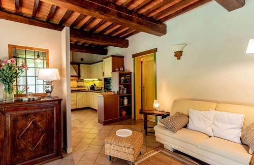 Margine Coperta-Traversagna Cabaña | Casa en Toscana con Piscina y Olivos