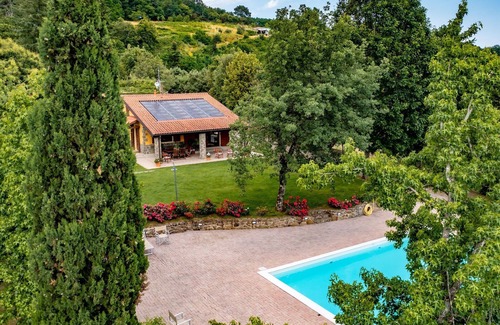 Margine Coperta-Traversagna Cabaña | Casa en Toscana con Piscina y Olivos
