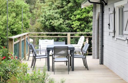 Maubuisson Casa | Holiday Home L'Escouarte by Interhome