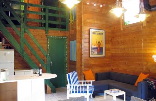 Maubuisson Casa | Holiday Home L'Escouarte by Interhome