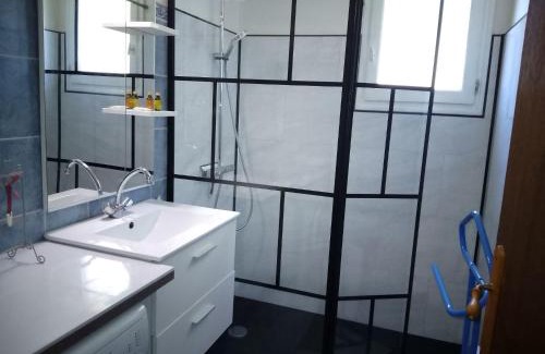 Aubazine Casa | Holiday Home La Châtaigneraie by Interhome