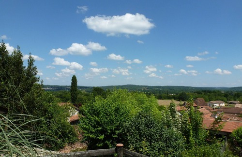Sourzac Casa | Gite La Colline Truffiere – Alquiler de vacaciones con piscina privada, SPA y vistas al Périgord
