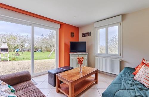 Le Vretot Casa | Holiday Home Le Lanchon by Interhome