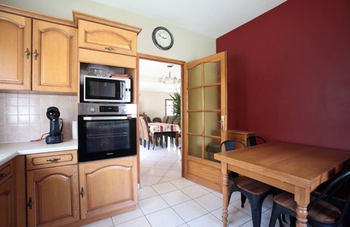 Valbonnais Casa | Casa de vacaciones 'Les Rives Du Lac Valbonnais' con vistas al lago, jardín privado y Wi-Fi