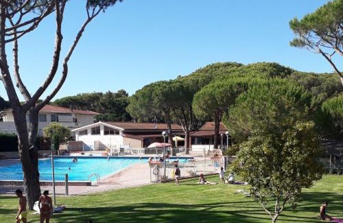 Marina di Bibbona Casa | Holiday Home Levante Deluxe by Interhome