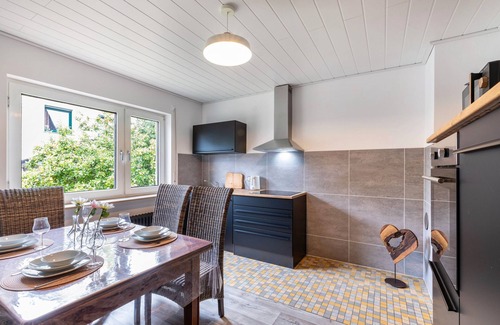 Seesbach Casa | Casa de vacaciones 'Liebe' con jardín comunitario, balcón y WiFi