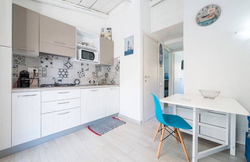 Costa Rei Casa | Casa de vacaciones 'Matteo' con terraza privada y aire acondicionado