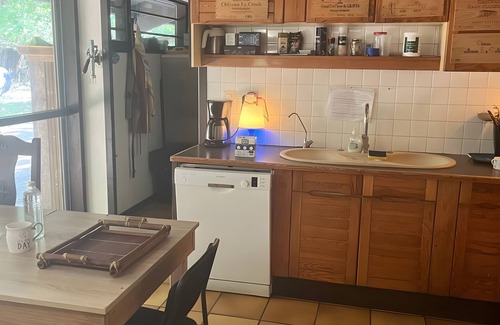 Merignac Casa | Casa Vacacional 'Namasté' con Piscina Privada, Terraza Privada y Wi-Fi
