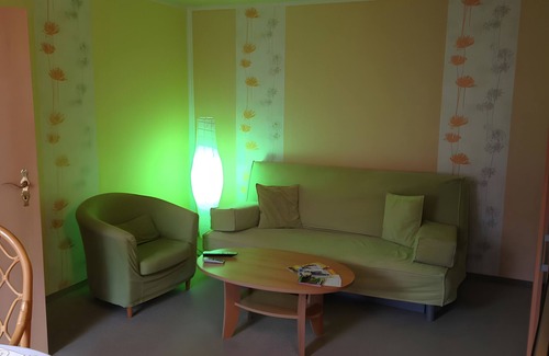 Densow Casa | Casa de vacaciones cerca del bosque y lagos