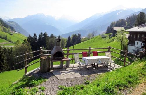 Finkenberg Casa | Holiday Home Oberhaus by Interhome