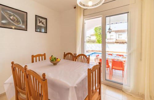 L'Escala Villa | Holiday Home Odri