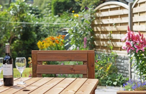 Aberhosan Casa | Holiday Home Pantpereg