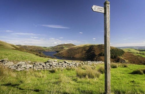 Aberhosan Casa | Holiday Home Pantpereg