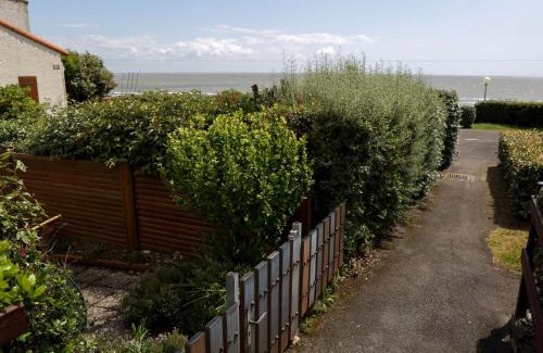 Pornic Casa | Holiday Home Plein Océan-3 by Interhome
