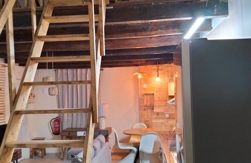 Carrico Casa | Holiday Home 'Recanto Do Pinhal E Mar' with Private Terrace and Wi-Fi