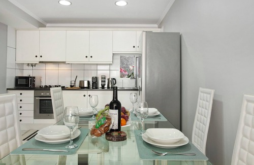 Imaculado Coracao de Maria Casa | Casa de vacaciones 'Refugio Tropical' con jardín compartido y acceso Wi-Fi