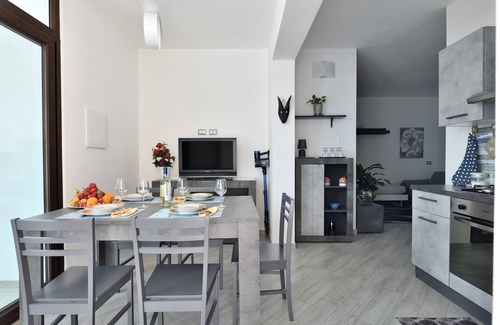 Torre di Bari Casa | Casa de vacaciones "Ri - Ale" con terraza privada, aparcamiento privado y Wi-Fi