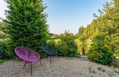 Eyragues Casa | Casa de vacaciones 'Azotea en la Provenza' con terraza privada, Wi-Fi y aire acondicionado