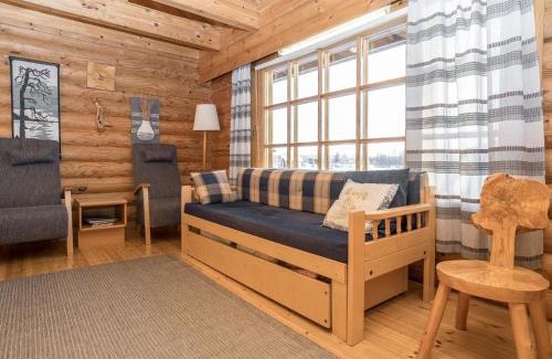 Kuusamo Casa | Holiday Home Ruka-kitkan lomamajat-varpunen by Interhome
