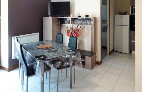 Degagnac Casa | Holiday Home Saint Avit - DGC400 by Interhome