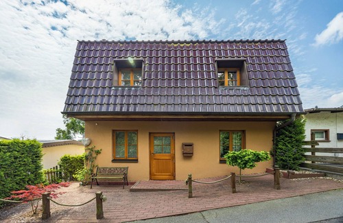 Lauenburg an der Elbe Casa | Holiday Home 'Scheffler' with Private Terrace, Private Garden and Wi-Fi