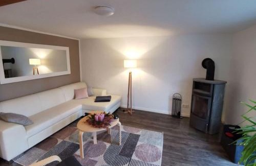 Tabarz Apartamento | Holiday home "Schwedenhaus Bad Tabarz"