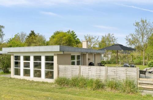 Vibæk Strand Casa | Holiday Home Sebine - 200m from the sea by Interhome