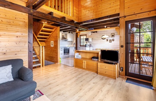 Unterkirnach Casa | Casa de vacaciones 'Sommerberg' con vistas a la montaña, balcón y wifi