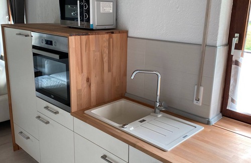 Frielendorf Casa | Holiday Home 'Sophie' with Private Terrace, Private Garden and Wi-Fi