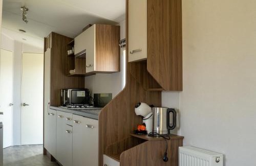 Scherpenisse Casa | Holiday Home Sunset by Interhome