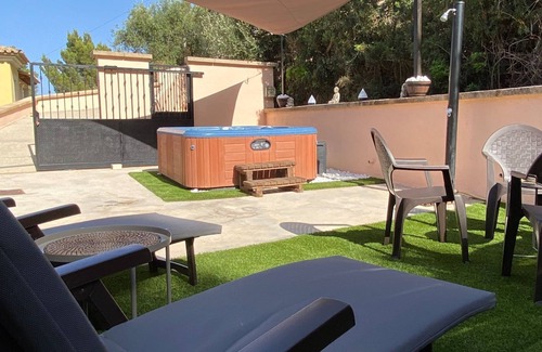 Ses Rotgetes de Canet Casa | Casa de vacaciones 'The Paradise' con vistas a la montaña, terraza privada y Wi-Fi