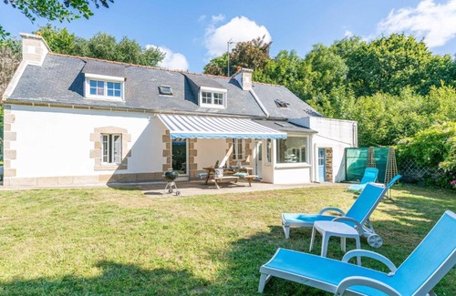 Audierne Casa | Holiday Home Ti ar Stang by Interhome