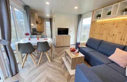 Riedenburg Casa | Holiday Home Tiny Haus Altmühlblick II by Interhome