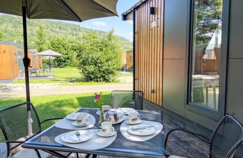 Riedenburg Casa | Holiday Home Tiny Haus Drei Burgen by Interhome