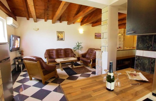 Krusevo Casa | Holiday Home Villa Ana by Interhome