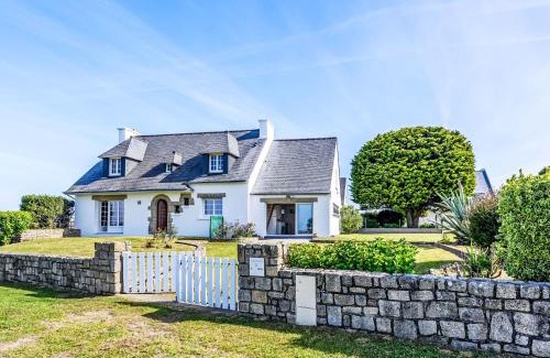 Plouhinec Casa | Holiday Home Villa Colette by Interhome