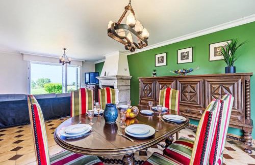 Plouhinec Casa | Holiday Home Villa Colette by Interhome