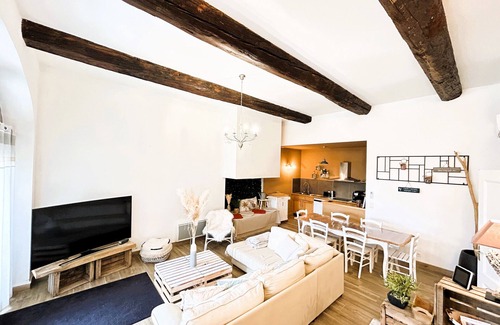 Quarante Casa | Casa de vacaciones 'Villa Des Vignes Et Spa' con terraza privada, Wi-Fi y aire acondicionado